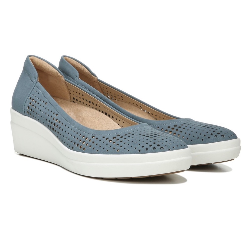 Naturalizer Sam Storm Blue Slip-on Wedge size 9.5